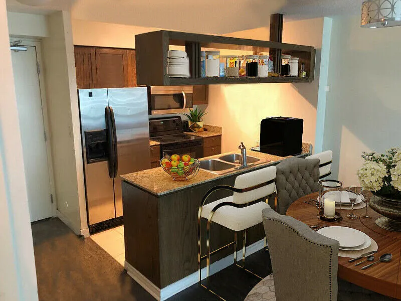 81 Navy Wharf Ct. Toronto — Photo 1