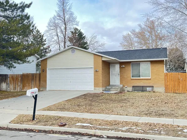 753 E Sandy Dunes Dr, Sandy, UT 84094