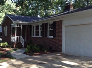 2 Forestwood Dr, Taylors, SC 29687