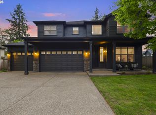 19319 SW Dogwood Ct, Lake Oswego, OR 97035
