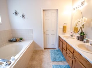 1700 King Eider Dr, West Lafayette, IN 47906