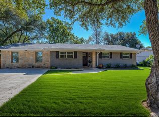 523 Wynne Rd, Wills Point, TX 75169