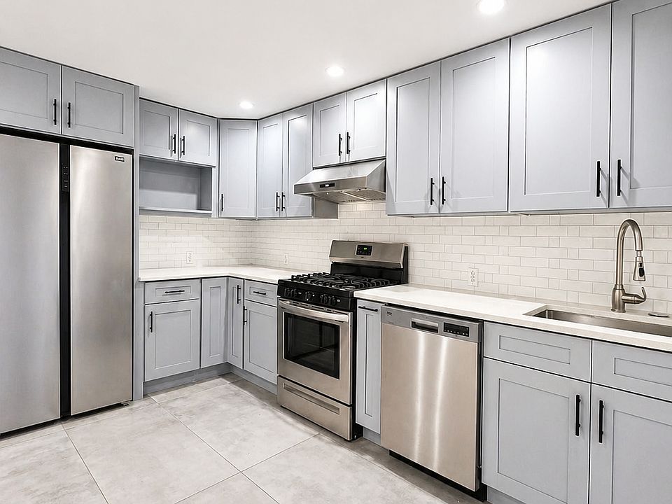 1st image of 2574 48th St #1