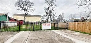 4605 Fulton St — Photo 15