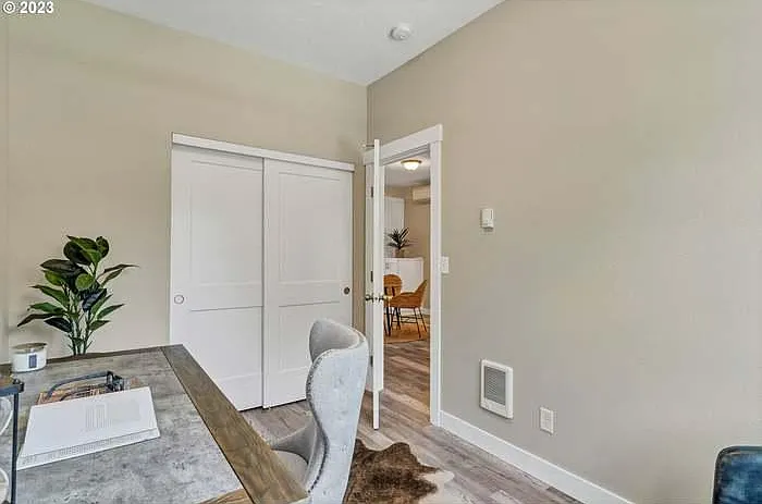 1177 Nebraska Ave NE #B — Photo 5