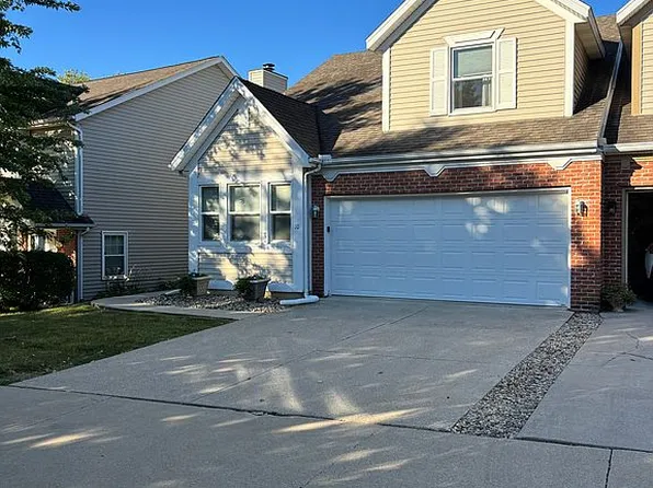 311 S Towanda Ave APT 10, Normal, IL 61761