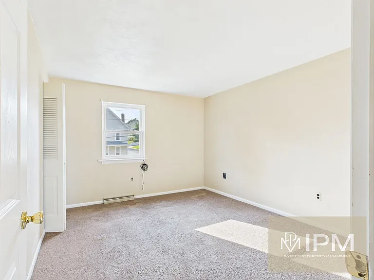132 N Pleasant Ave — Photo 4