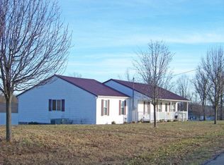 101 Meadowview Ln, Hardinsburg, KY