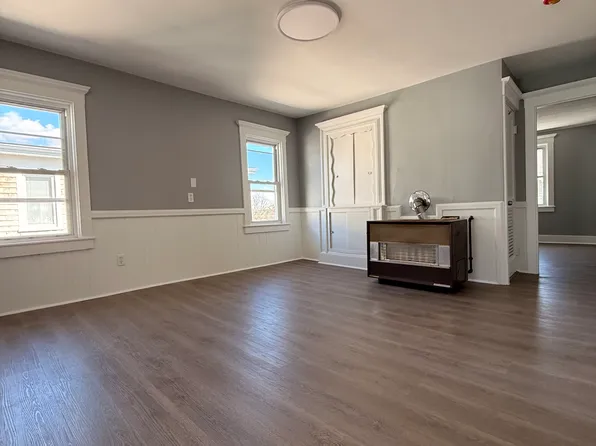 21 Katherine St, New Bedford, MA 02744