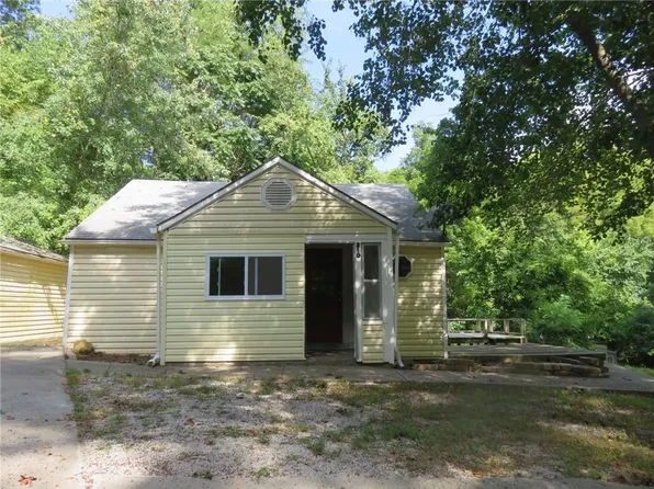 210 Saint Bernard Hill St, Missouri City, MO 64072