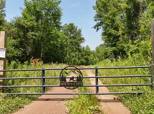 125 Pray Rd, Keeseville, NY 12944