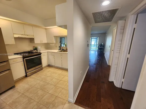 1601 SW 128th Ter APT 109-A, Pembroke Pines, FL 33027