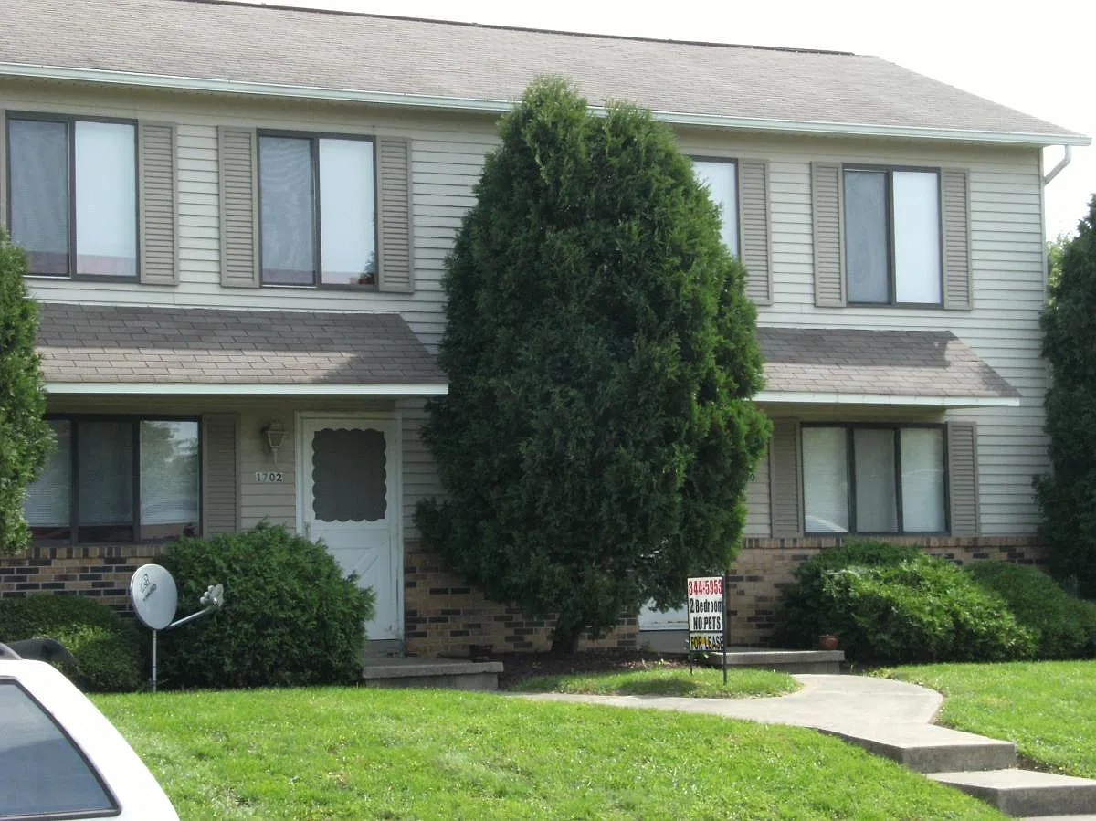 1700 Churchill Downs Road — Photo 2