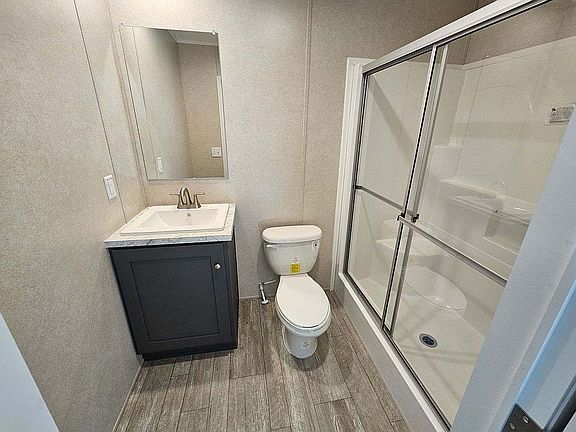 4th image of 2131 Dolly Dr