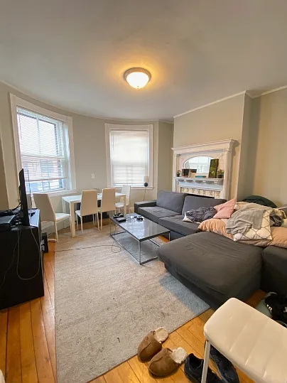 613 Columbus Ave #2B