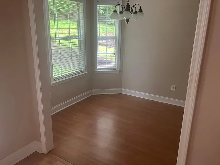 109 Vanessa Dr — Photo 10