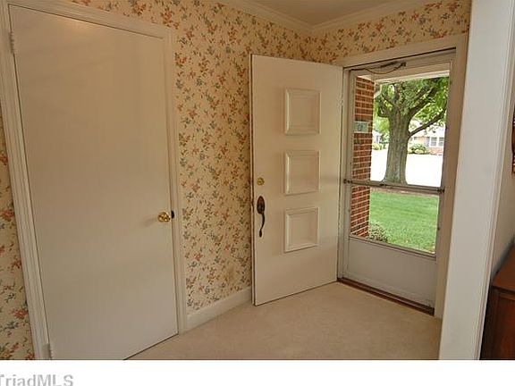 2nd image of 2922 W Cornwallis Dr