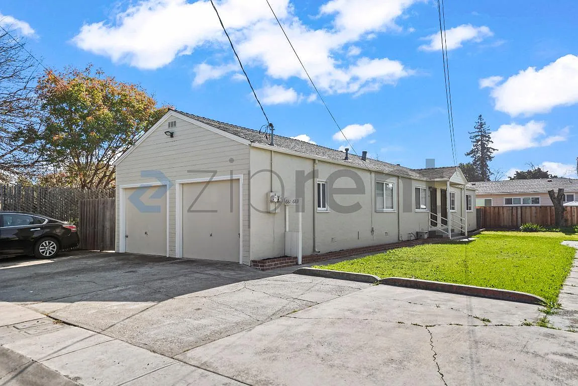 683 Morva Ct photo 1