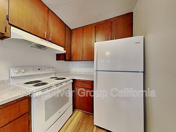 4th image of 3201 Marshall Way APT C