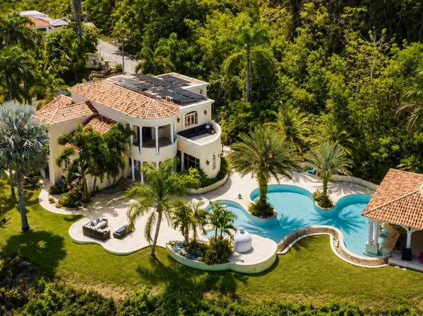 412 Colinas Monte Y Mar, Rincon, PR 00677