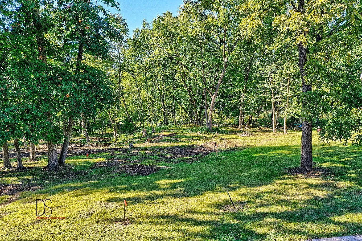 420 Deertimber Ln photo 1