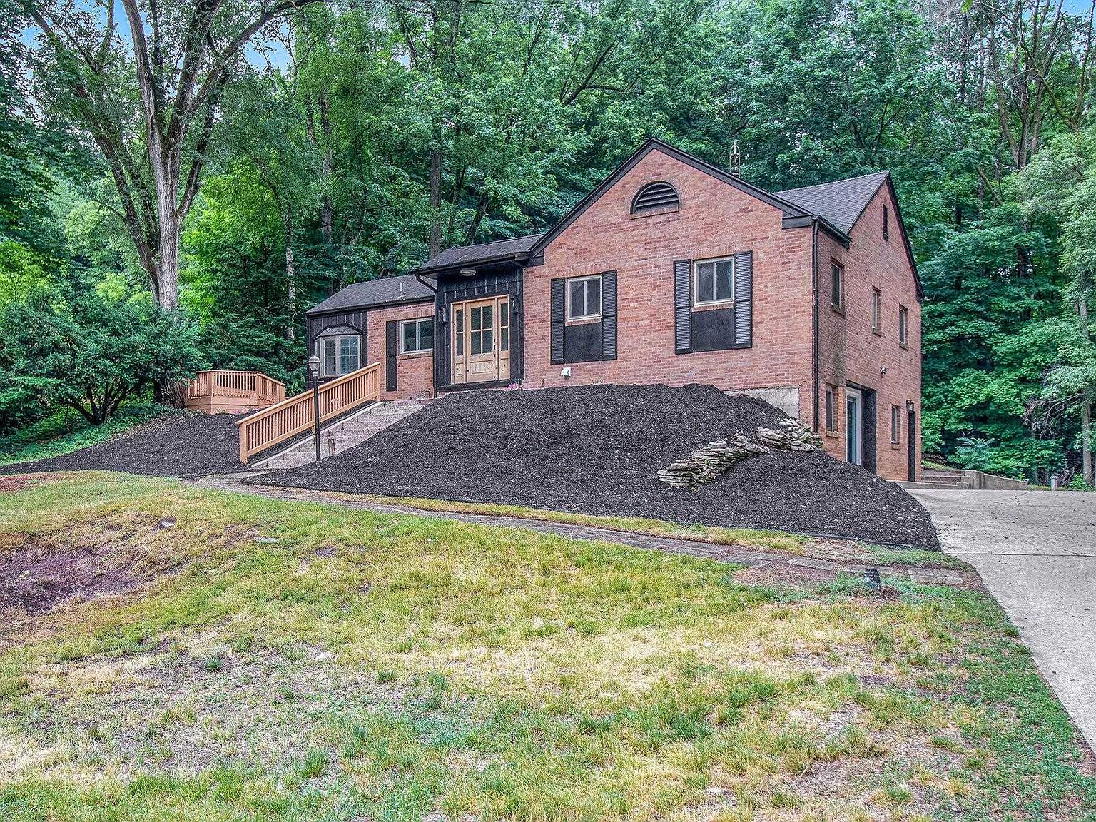 58701 Bremen Hwy, Mishawaka, IN 46544 MLS 202320203 Zillow