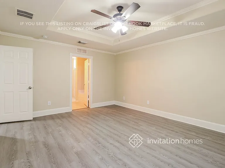 6806 Baron Gate Ct — Photo 12