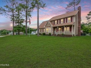 2290 Dockvale Dr, Fayetteville, NC 28306