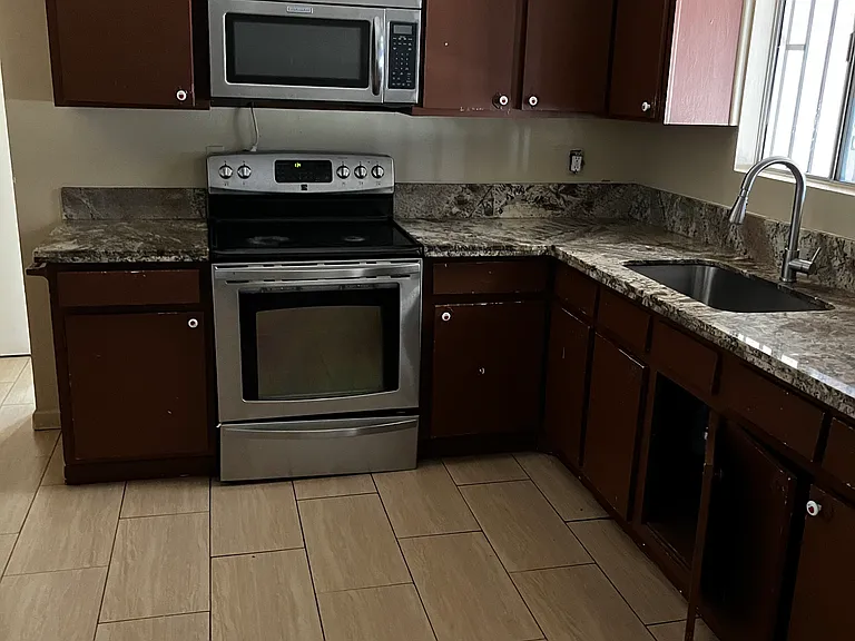 6970 E Golf Links Cir — Photo 2
