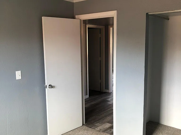 1700 Gifford Dr — Photo 35