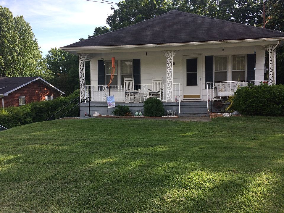 1st image of 102 Seay St