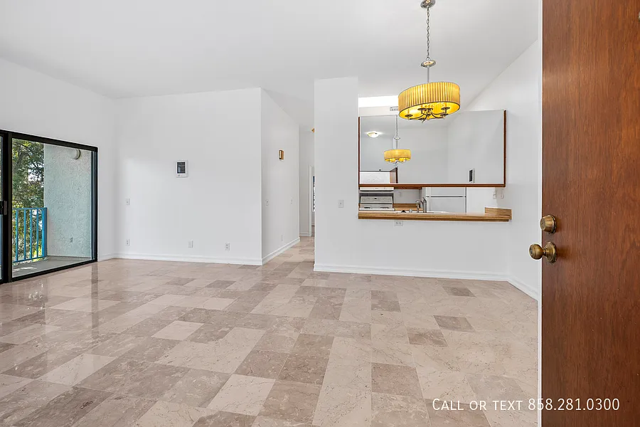 2 bed, 866 sqft, $2,950 — Photo 1