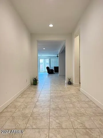 4 bed, 2.5 bath, 2587 sqft, $2,450 — Photo 3