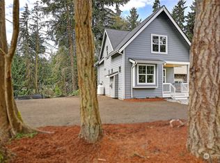 1672 Aspen Dr, Camano Island, WA 98282