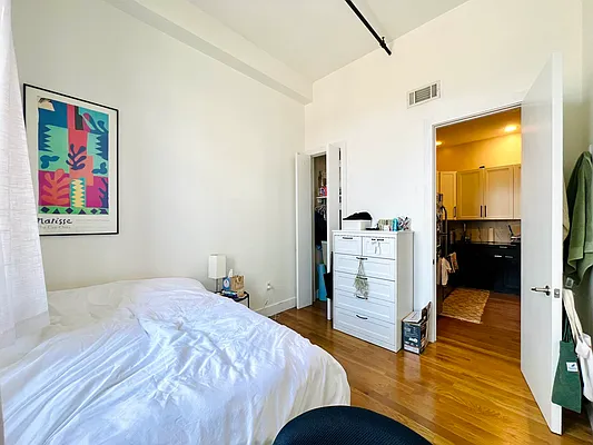 Rented by EXR | media 23