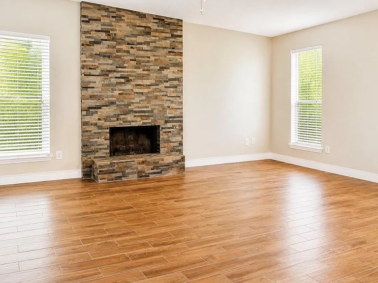 11502 Waxwood Dr — Photo 2