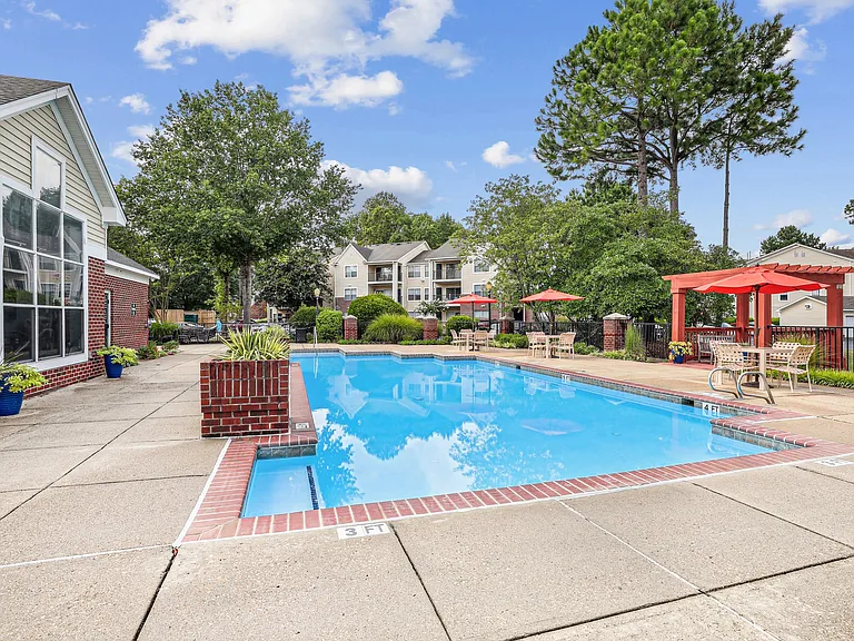 Silver Hill at Arboretum Apartments — Photo 10