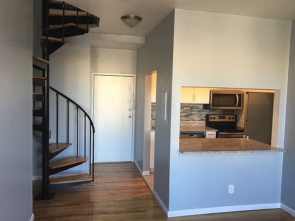 5th image of 43 Van Wagenen Ave APT 3C