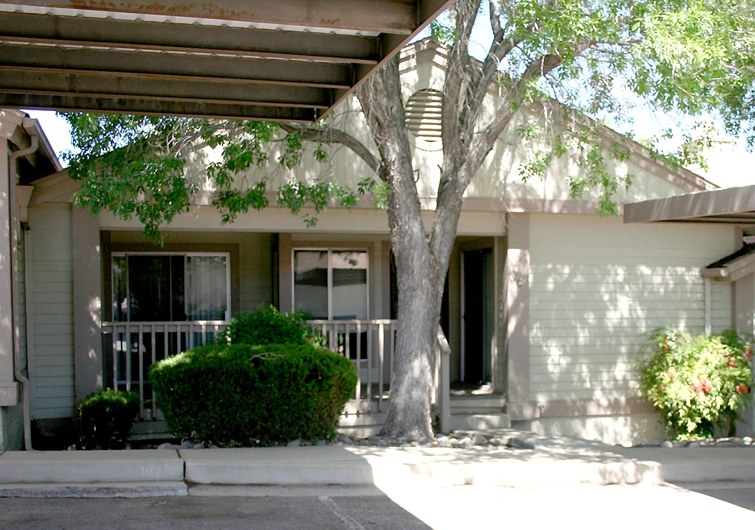 Condo in Montana Villas HOA — Photo 1