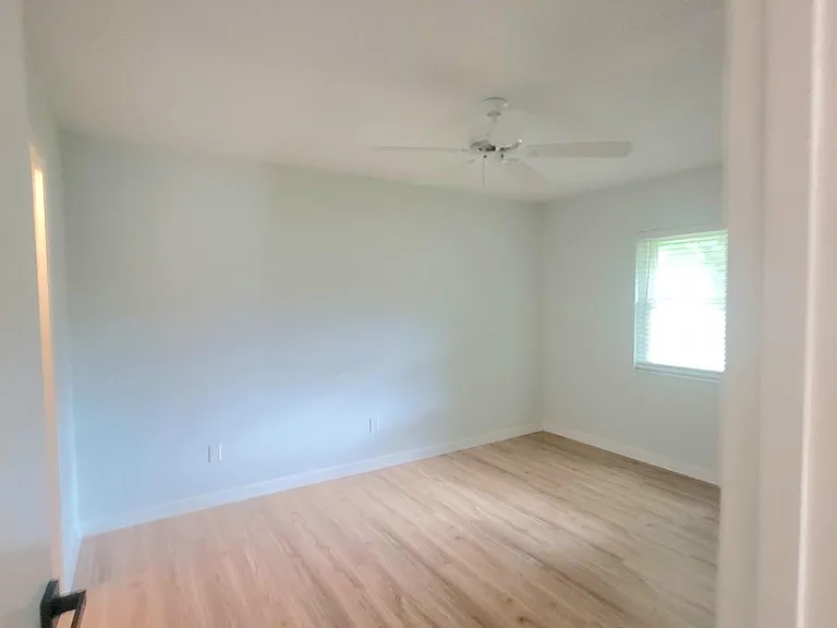 107 Deer Lake Cir — Photo 19