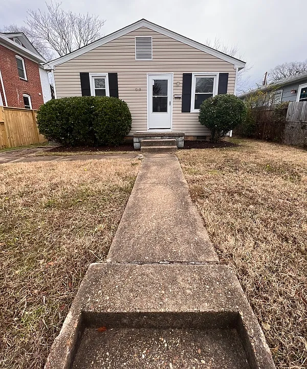 1210 Carlisle Ave