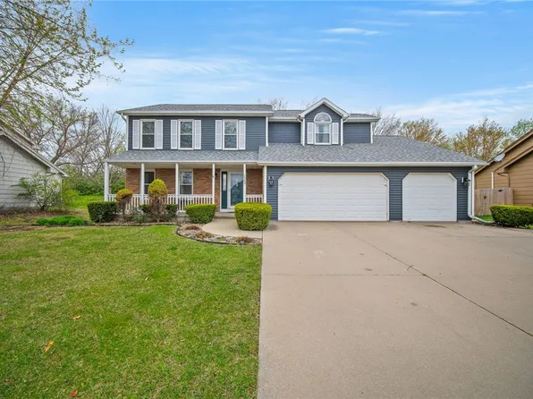 1503 Lundahl Ct, Indianola, IA 50125