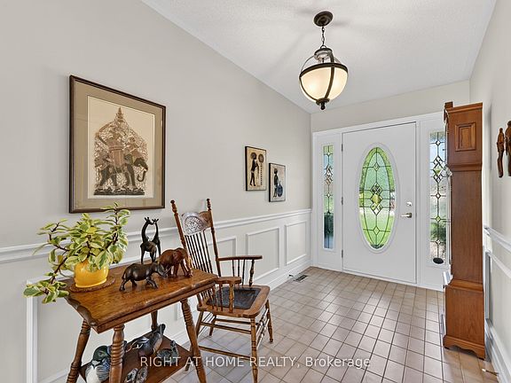 5th image of 23 Holloway Ln
