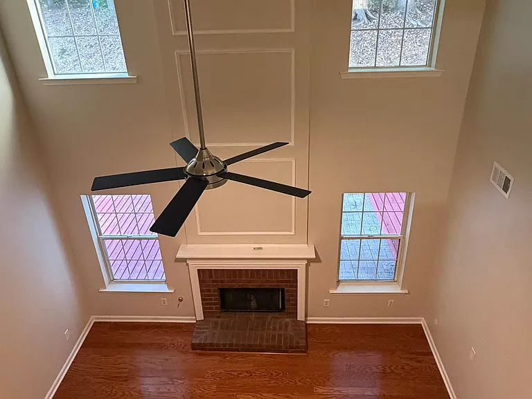 1936 Oakwood Grove Dr — Photo 12