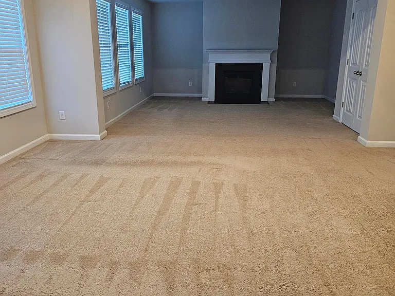 3263 Baylor Cir — Photo 3