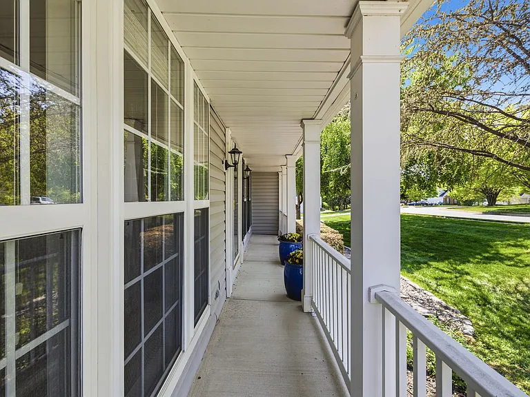 307 Winterthur Ln — Photo 8
