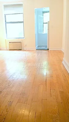 Rented by Manhattan Connection | media 39