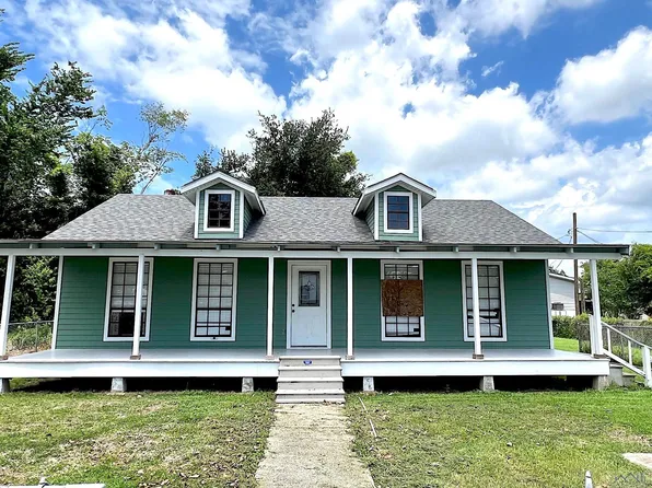 111 E 151st St, Galliano, LA 70354