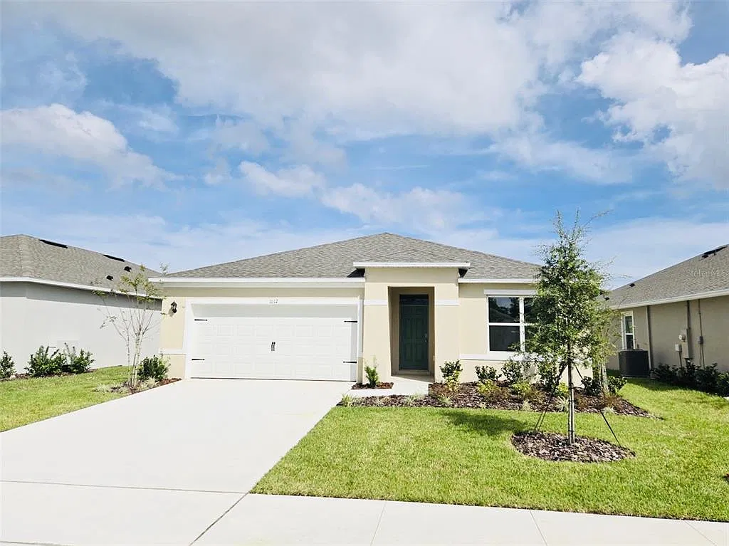 3 bed, 2.0 bath, 1672 sqft, $2,500 — Photo 3