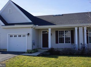 93 Grand National Ln, Newark, DE